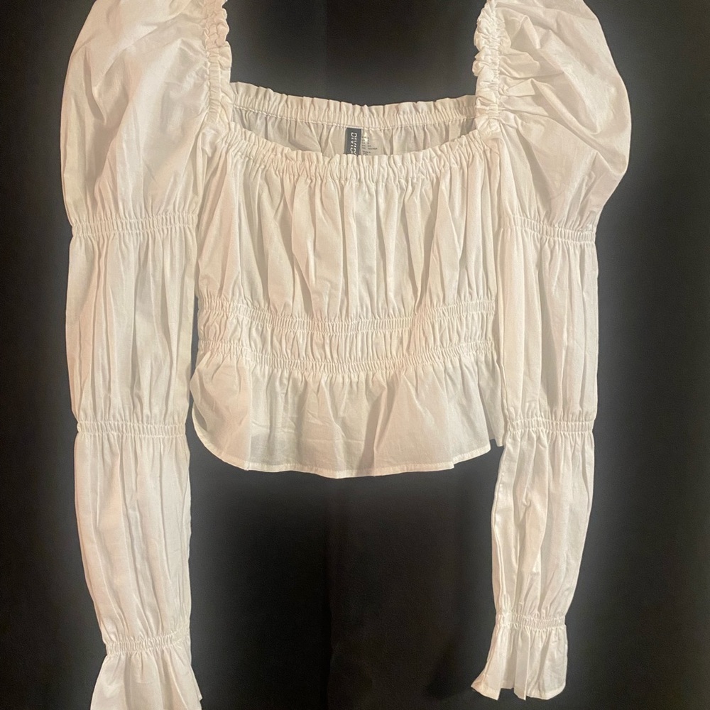 H&M - Cute crop top.